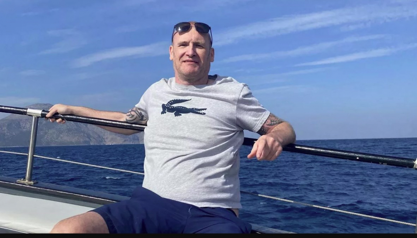 У мужчины диагностировали болезнь Паркинсона в 21 год: он назвал первый симптом