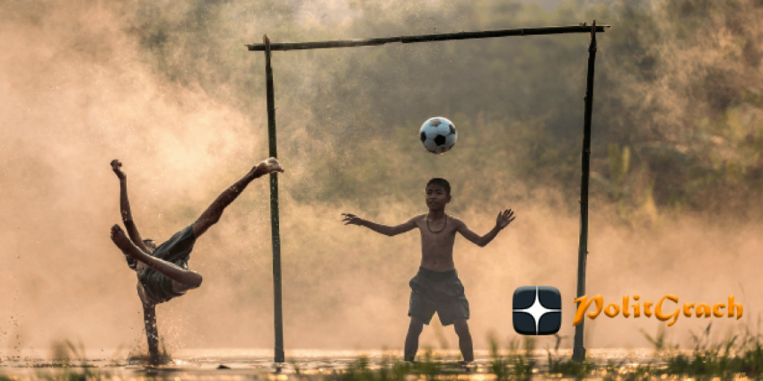 Россия и Украина сыграют в футбол