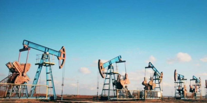 США попытались отговорить Саудовскую Аравию от снижения нефтедобычи