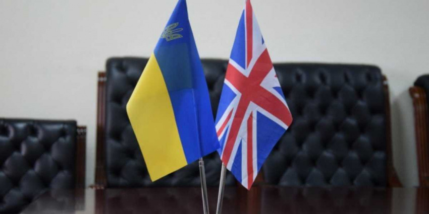 «Крокодиловы слёзы» от посольства Англии на Украине