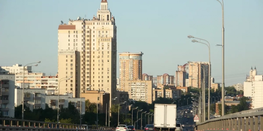 В МВД определили, как будут отстранять от управления автомобилем в случае неявки в военкомат: какие еще ограничения грозят уклонистам с электронной повесткой