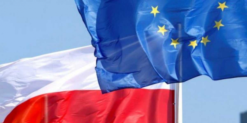 Польша выступила за обсуждение возможности переписать Договор о Евросоюзе