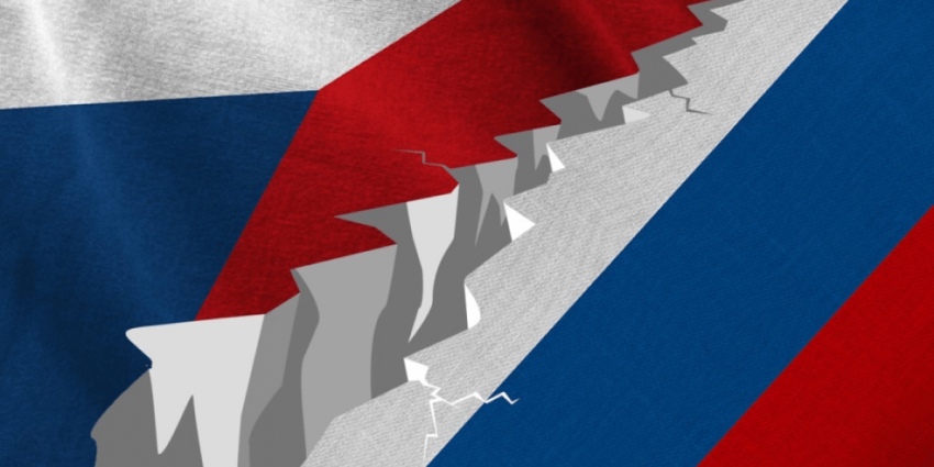 Чехия настроена налаживать отношения с РФ: Россия отвечает запретом на ввоз