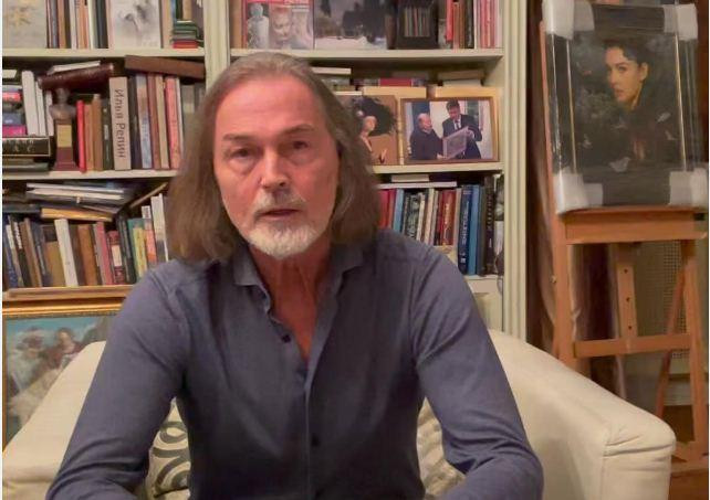 Никас Сафронов рассказал о попытке соблазнить Ирину Грибулину