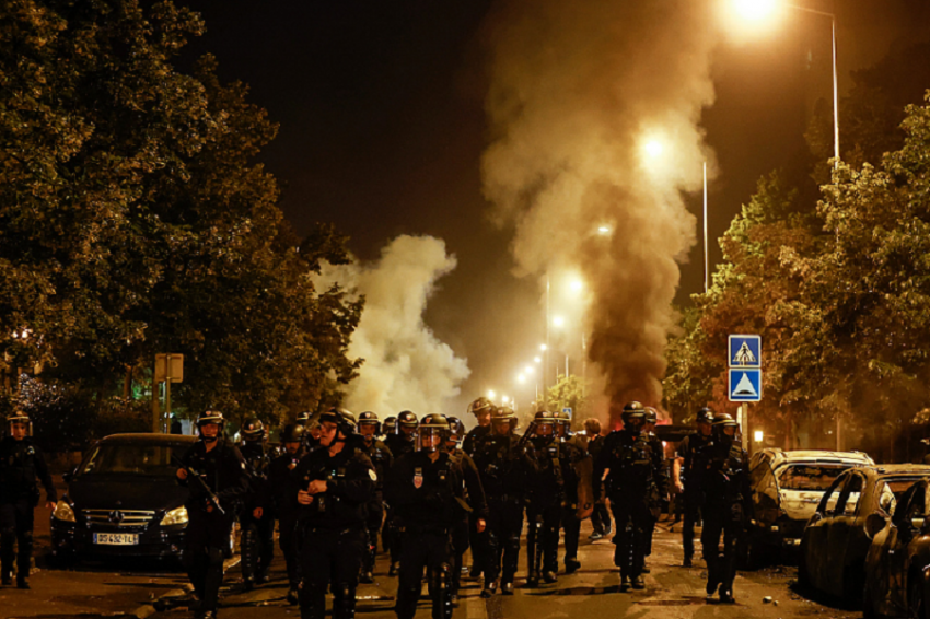 Во Франции проведены задержания протестующих