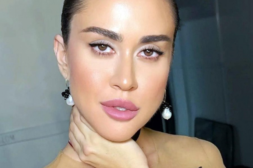 Дочь Любови Успенской Татьяна Плаксина предстала в купальнике без макияжа