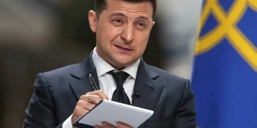 В.Зеленский подбрасывает европейцам новые идеи для санкций – возвратить всех россиян из ЕС в Россию