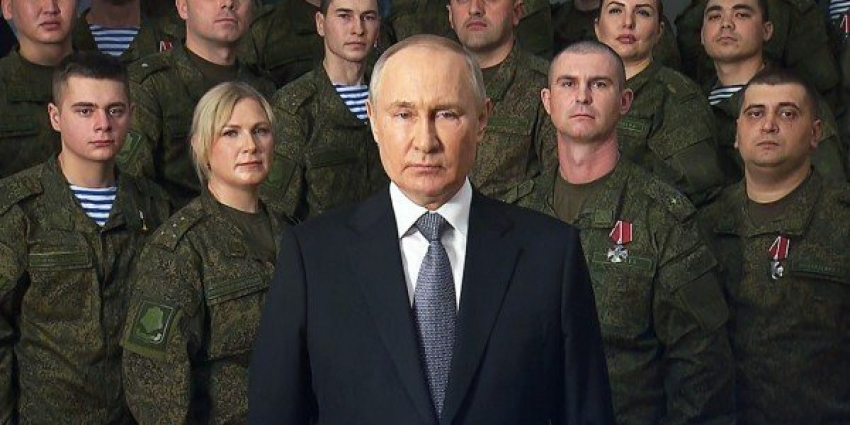 Новогоднее обращение 2023 Владимира Путина: видео в окружении военнослужащих смотреть online. Где выступил президент 31 декабря, что сказал?