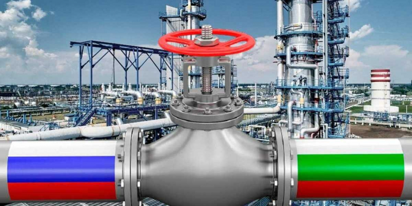 Болгары просят Лукойл снизить цены на топливо, а Газпром поставить газ