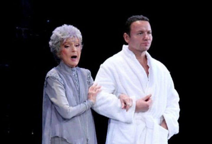 Александру Олешко было непривычно играть с Юлией Борисовой на одной сцене