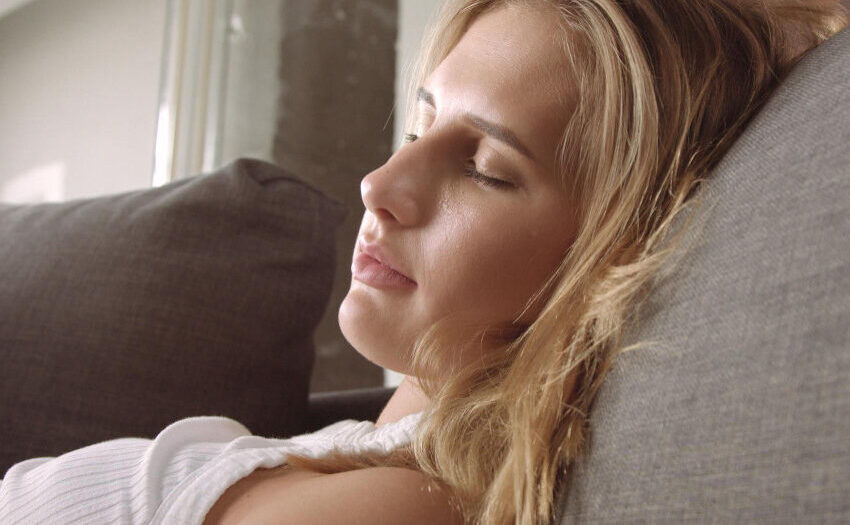 Как уснуть за 1 минуту: врач назвал действенный метод