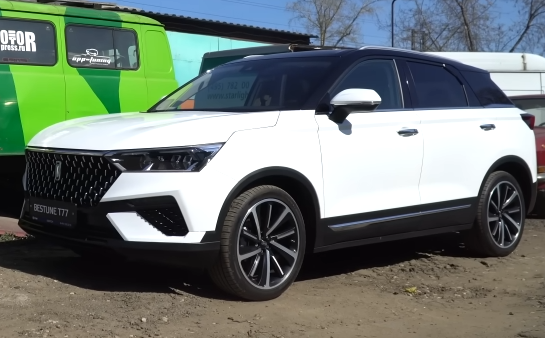 «АвтоВАЗ» планирует развернуть продажи Lada X-Cross 5 до конца 2023 года