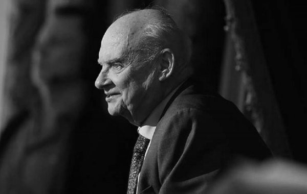 Умер знаменитый поэт-песенник Николай Добронравов