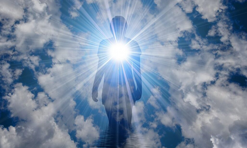 Врач объяснил, что происходит с человеком во время смерти