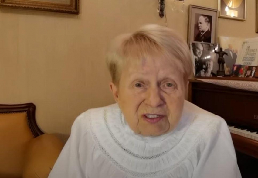 Главным желанием Пахмутовой после смерти мужа стало достойно проводить Добронравова в последний путь