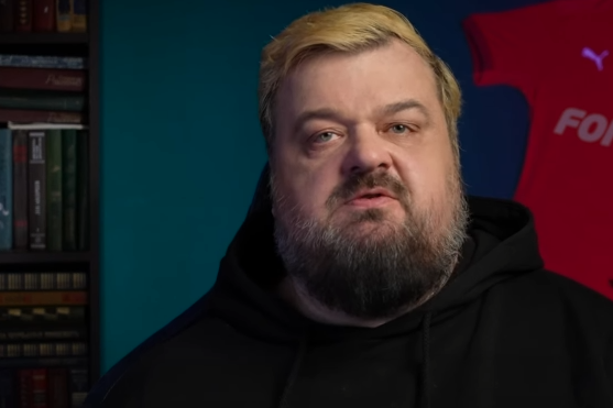 Диетолог Кабанов рассказал о причинах атеросклероза Василия Уткина