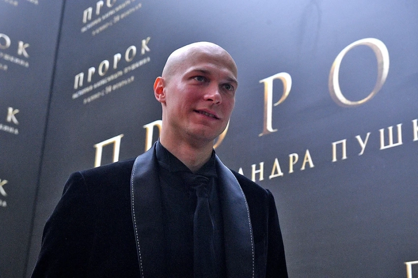 Борисов остался без «Оскара», Оксимирона* обвинили в педофилии, а Сарик Андреасян раскритиковал Тарковского: главные новости шоу-бизнеса