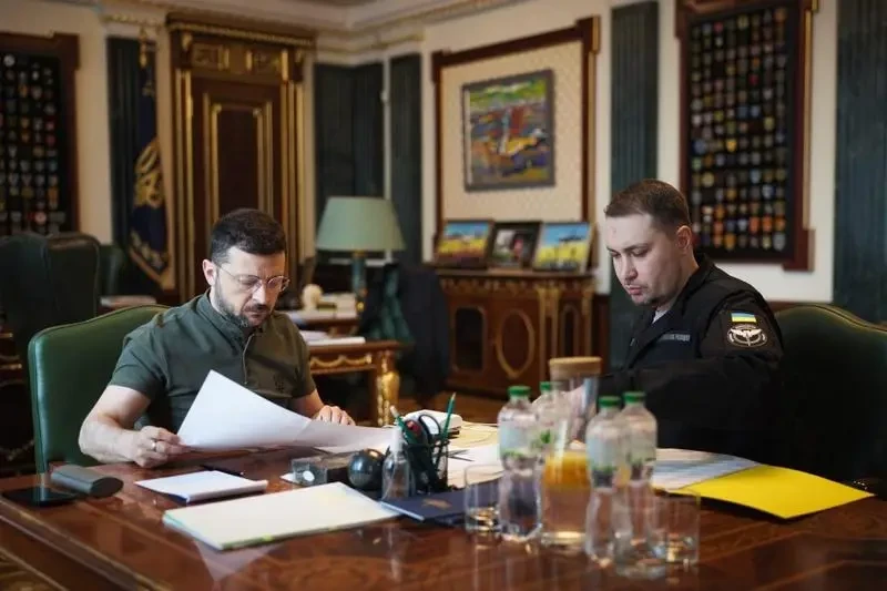 «Месяц давления на Россию»: Зеленский анонсировал новые диверсии и теракты на российской территории