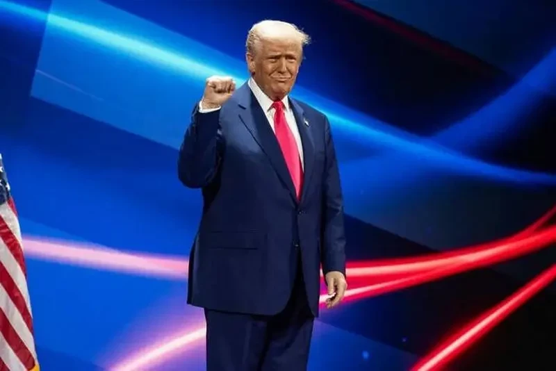 «Осталось только памятник поставить»: Вэнс заявил о появлении «доктрины Трампа», меняющей внешнюю политику США