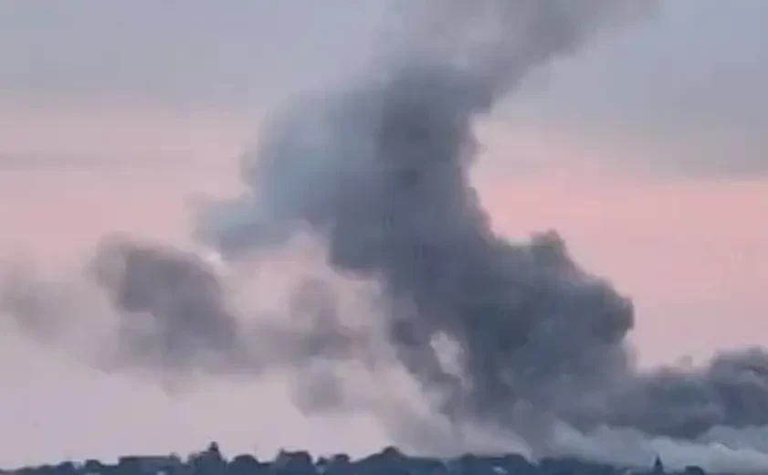 «Продолжение следует»: утром новая серия взрывов была зафиксирована в Павлограде, дороги в городе перекрыты