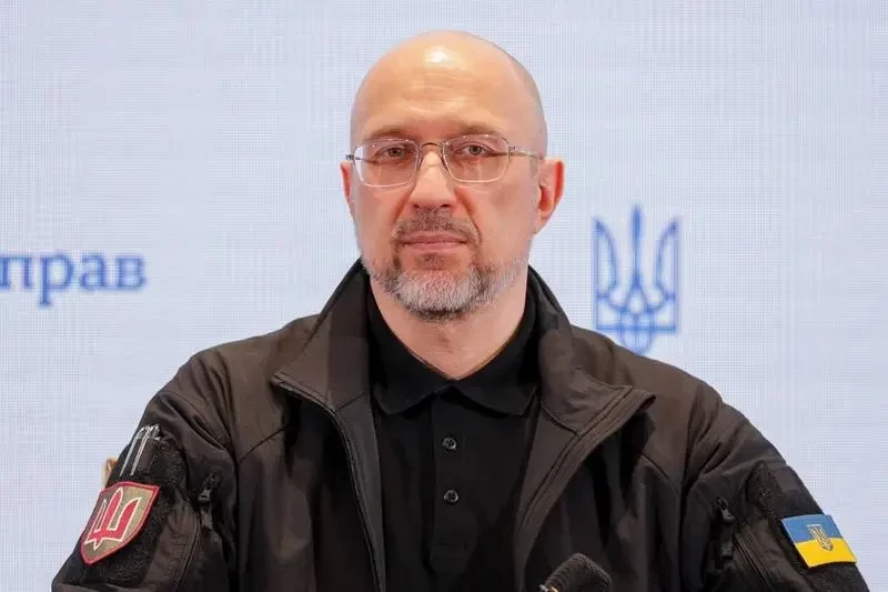 «60 млрд сейчас и 120 млрд на следующий»: Киев ведёт переговоры со странами Запада о выделении средств «на оборону»