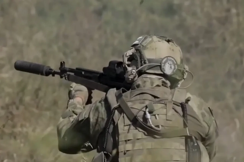 «Намечается шпагат»: армия РФ прорвала украинскую границу на Харьковщине и освободила село Дегтярное