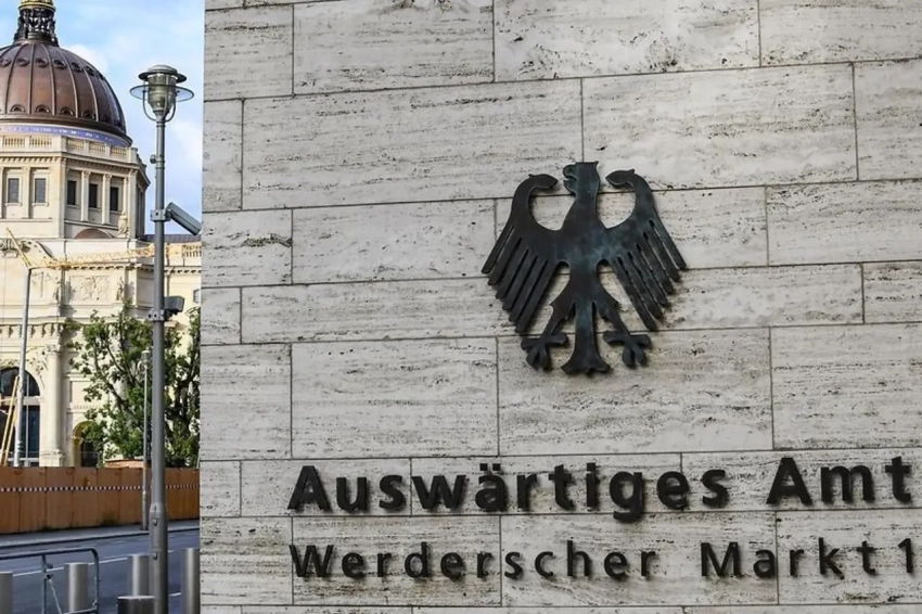 ФРГ не заплатит Польше репарации, но вместо них даст гарантии безопасности