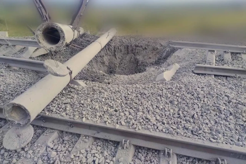 Киев жалуется на комплексные удары ВС РФ по узловым станциям железной дороги