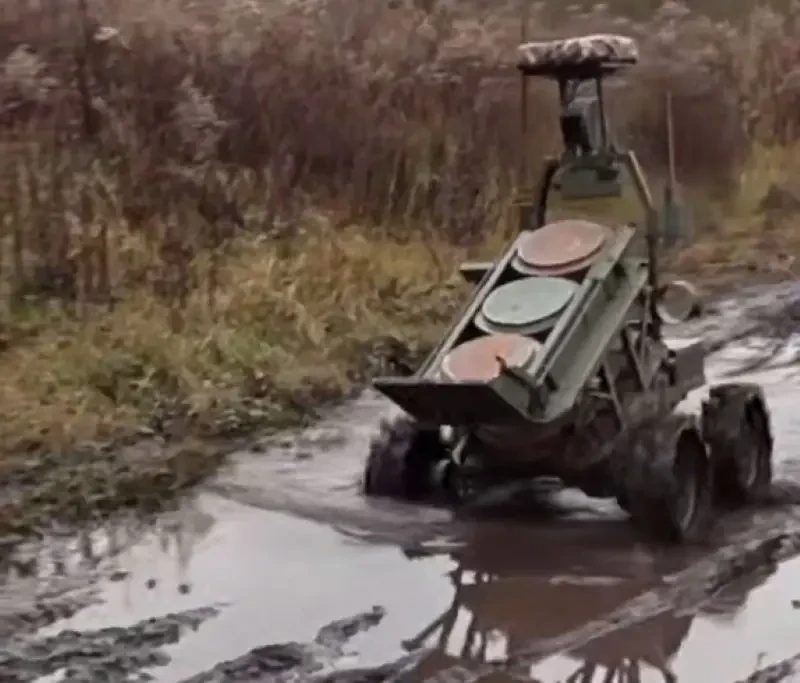 Украинские военные испытали робота-минёра «Гном» на полигоне