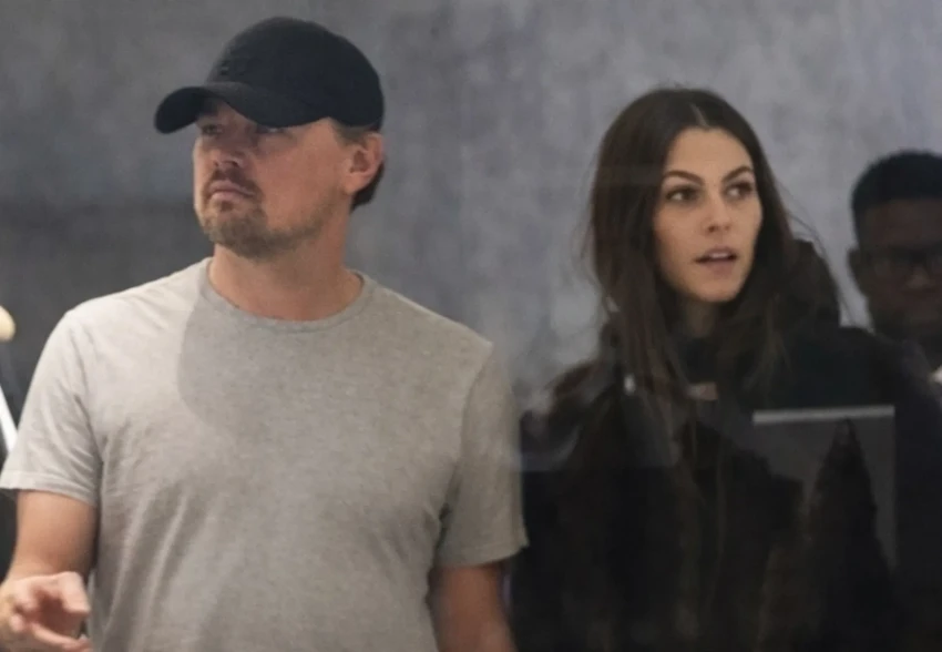 Леонардо ДиКаприо заметили на шопинге в Нью-Йорке с его девушкой Витторией Черетти