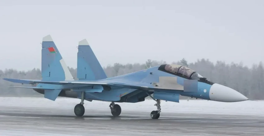 «Создают уже две эскадрильи»: Белоруссия получила новые истребители Су-30СМ2