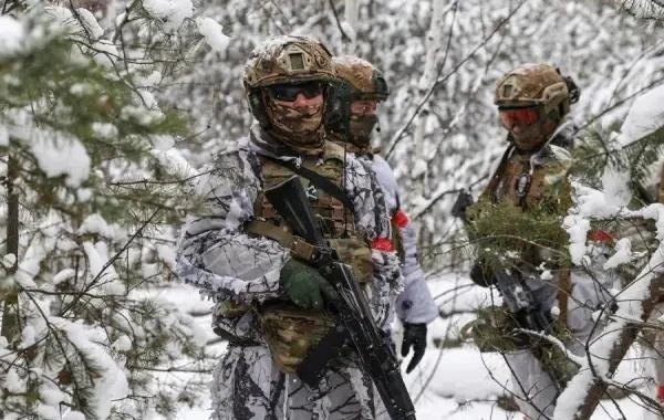 ВС России с изнурительными боями движутся вперёд в зоне СВО: свежие карты боевых действий на 08.02.2026