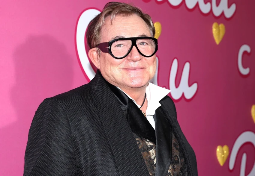 Дмитрий Дибров вышел в свет в обновлённом образе