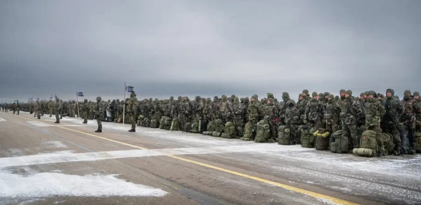 Рютте грозит «разрушительным» ответом, если ВС РФ заблокируют Сувалкский коридор