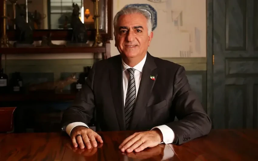 Реза Пехлеви призвал Трампа начать «гуманитарные бомбардировки» Ирана