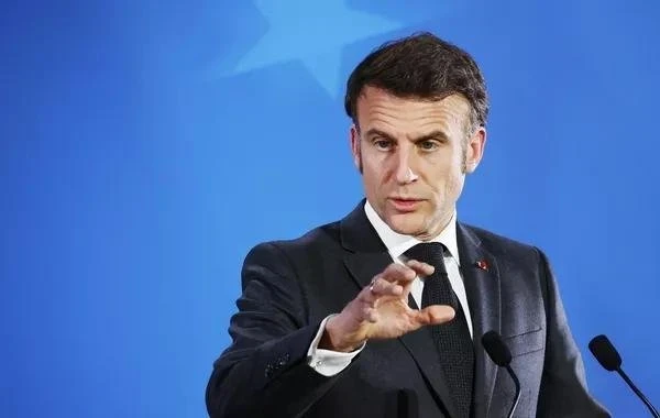 Макрон: Франция не откажется от поддержки Украины из-за Ближнего Востока