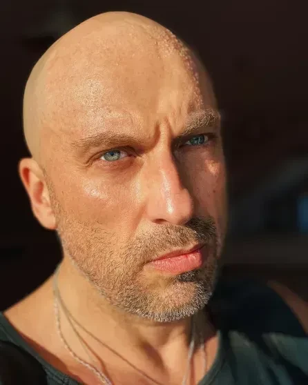 "Сняли со всех баннеров". Дмитрия Нагиева "отменяют" после слов об СВО и российском кинематографе