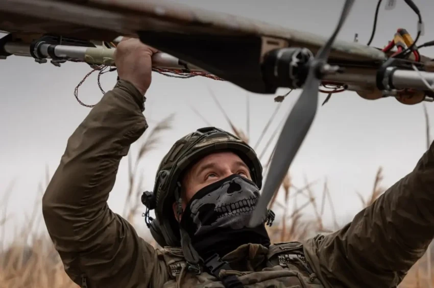 Зеленский ударил по Крыму: массированная атака на российский полуостров