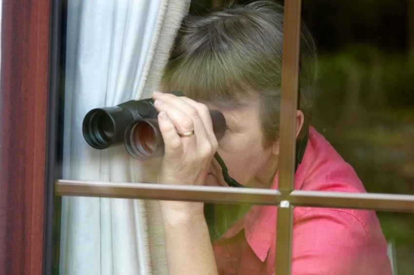 Как защититься от негатива, вызванного завистью соседей: проверенные методы