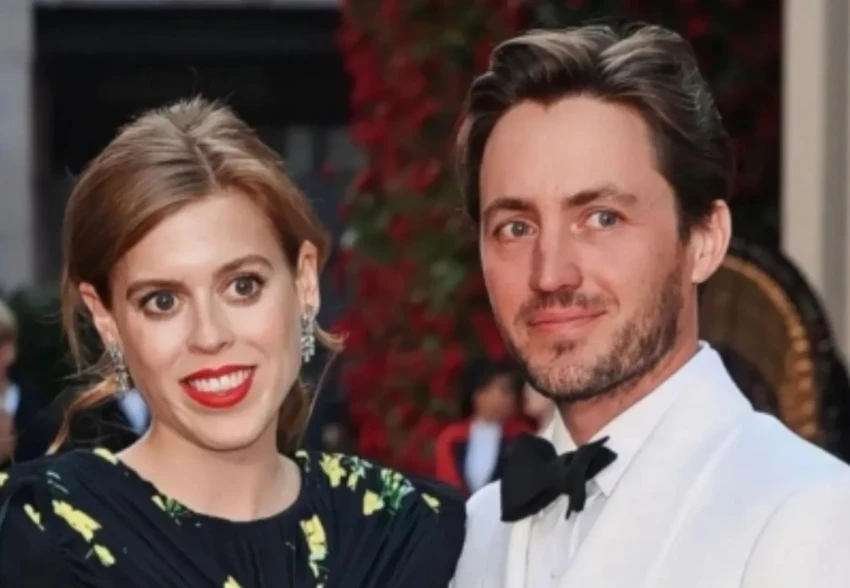 Постоянно плачет и не может смириться: инсайдер рассказал, как принцесса Беатрис переживает скандал вокруг принца Эндрю