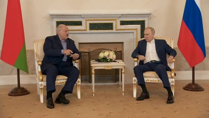 Вагнеровцы вызывают тревогу у Лукашенко: что стоит за напряжением?